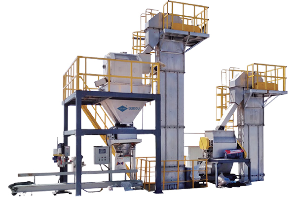 5 ~ 15 Tons / Hour Environmental Protection Type Water-soluble Fertilizer ( Drip Irrigation, Flushing Fertilization ) Automatic Complete Equipment / Production Line